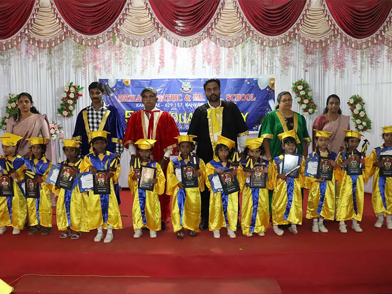 KG Graduation Day
